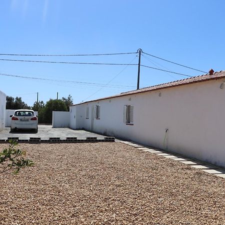 Casa Do Trevo Hotel Foros do Locario Екстериор снимка